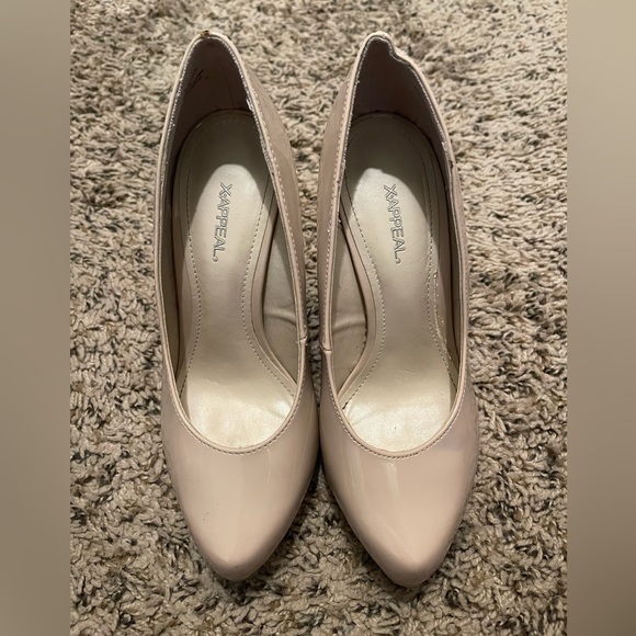 Nude Heels - Picture 4 of 4